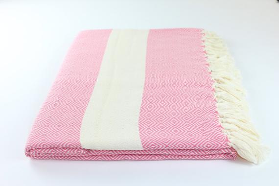 Premium Turkish Diamond Blanket Throw (Pink)